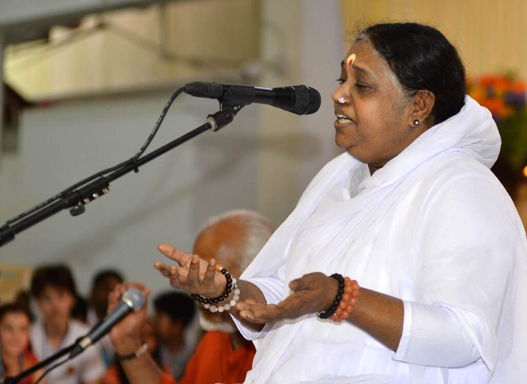 Amma gives her address