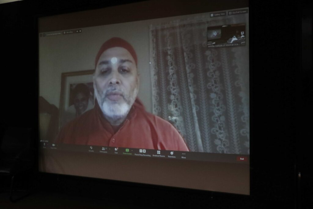 Swami Dayamritananda speaks via zoom