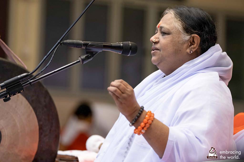 Amma delivers her address