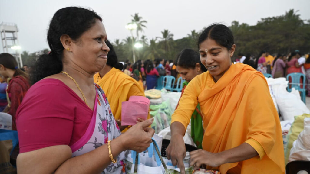 Bramacharinis distribute supplies