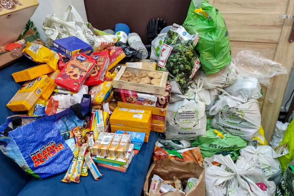 Food supplies at the Polish border