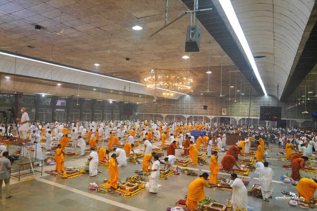 The main hall in the ashram is full of fire pits