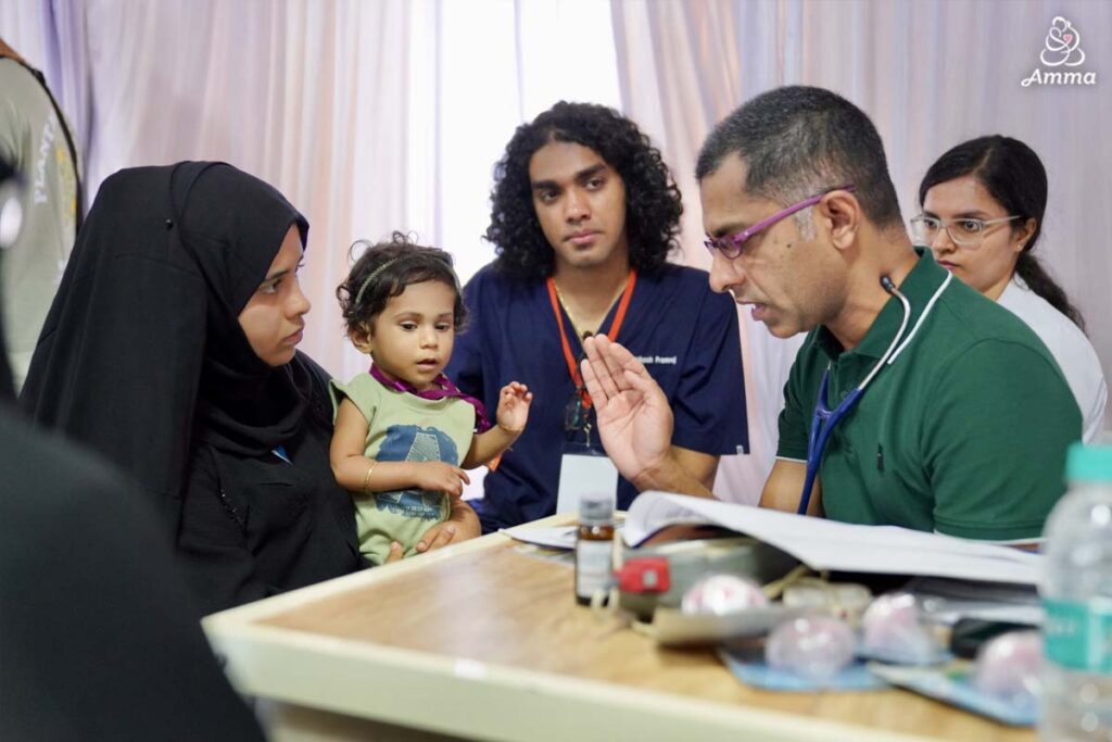 doctor with patients