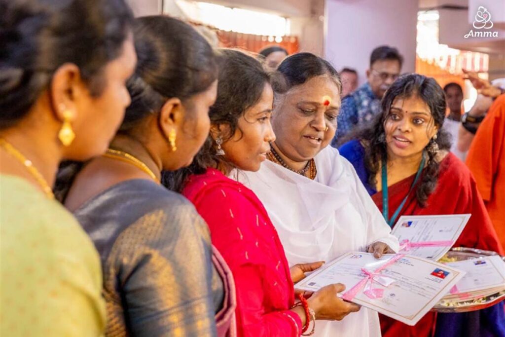 Amma with women