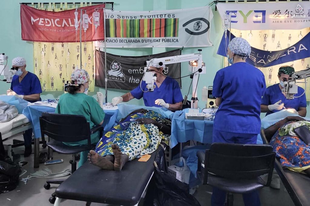 Doctors perform cataract surgeries