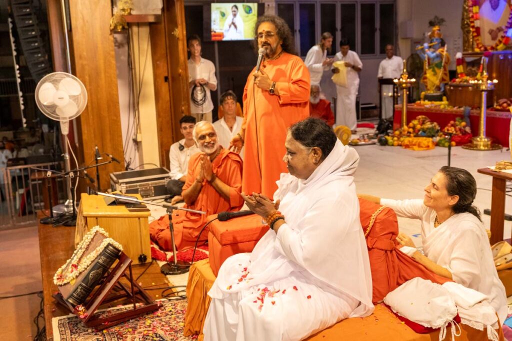 Amma with Swami Amritaswarupananda and Swami Dhyanamritanada