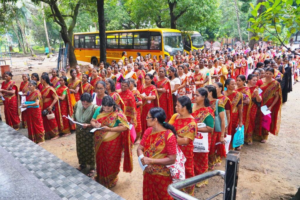 women in line-ups