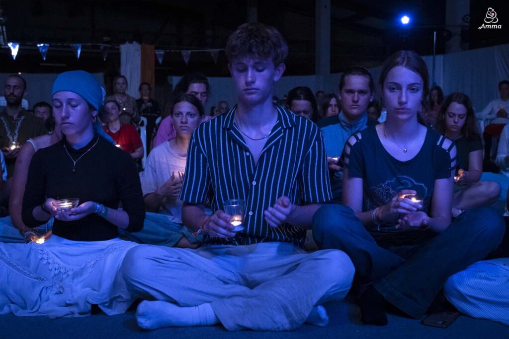 young people meditate