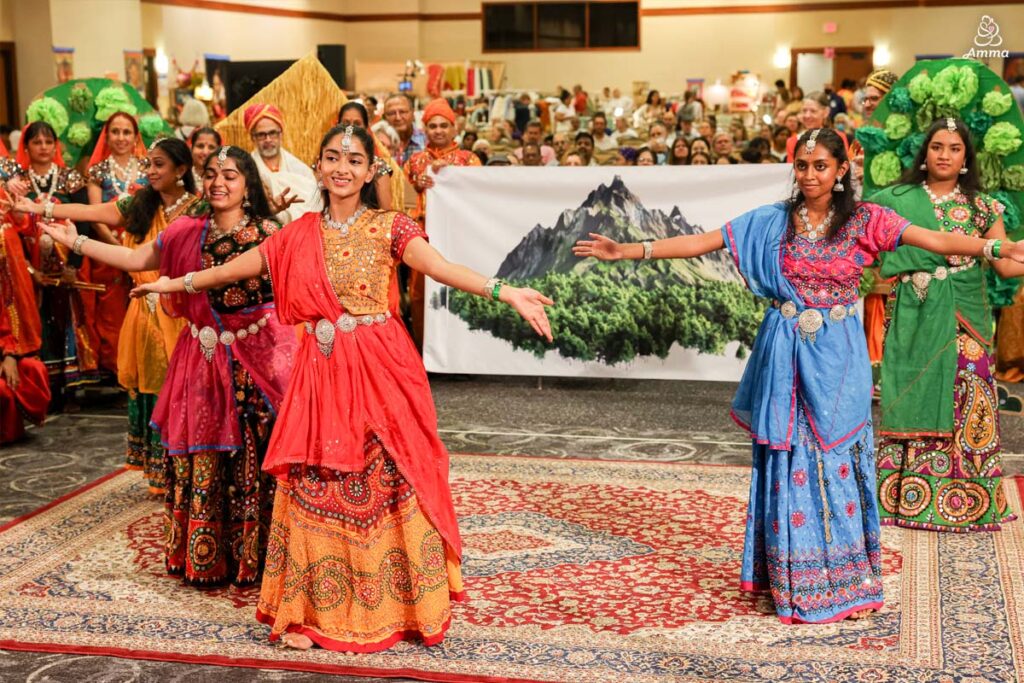 Gujarati folk dancers